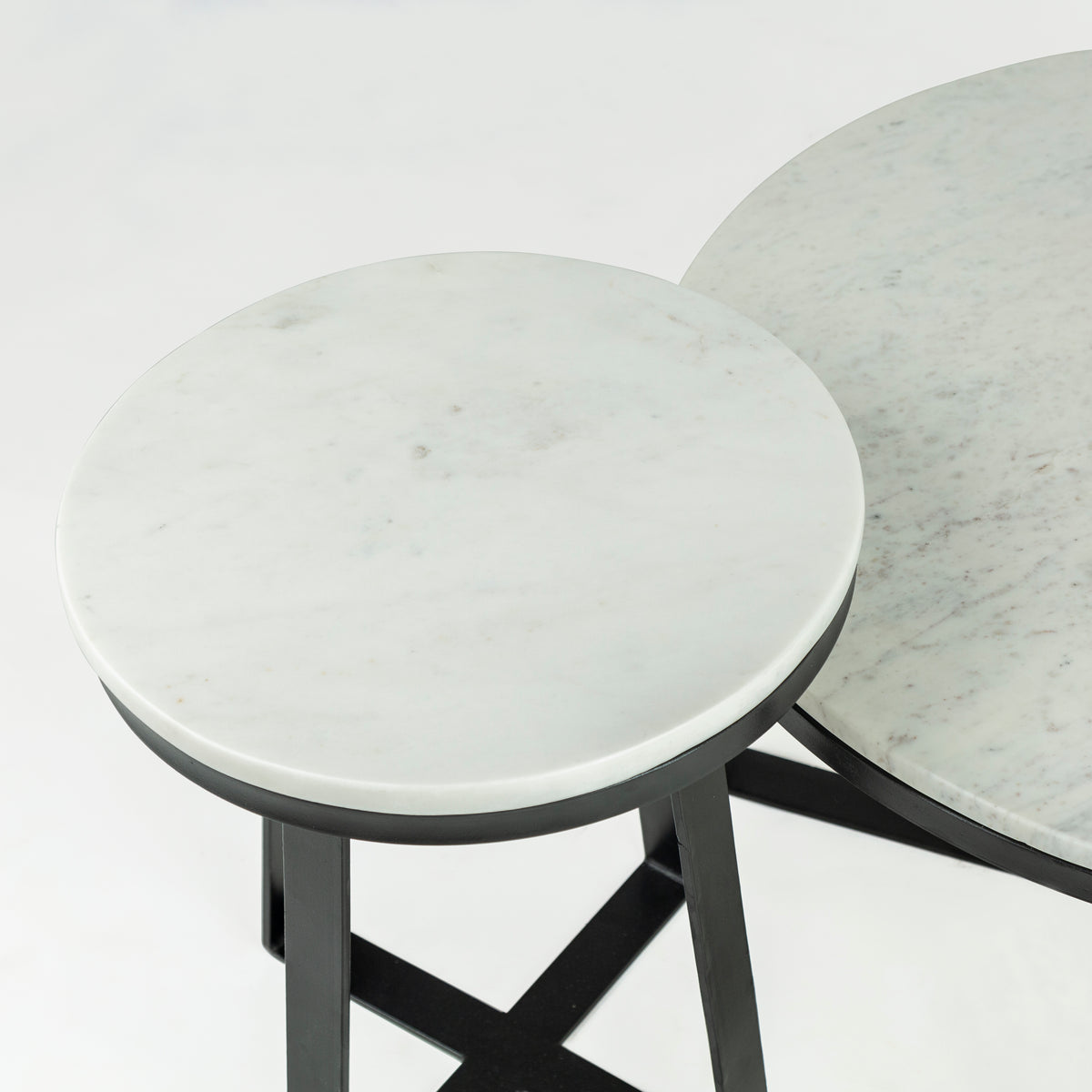 Iseo White Mable Nesting Table