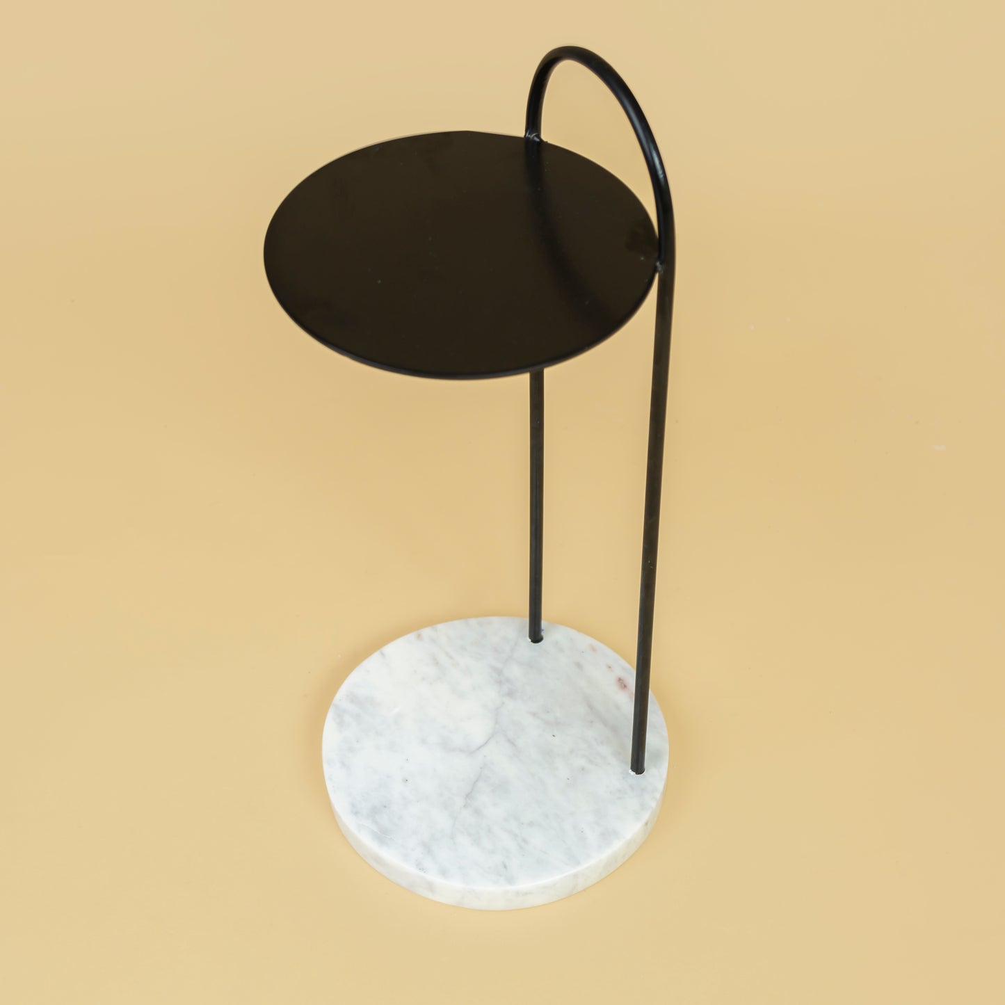 Blanc Marble Drink Table